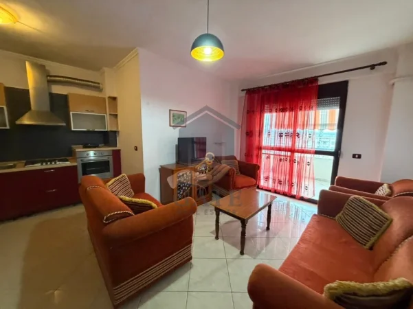Durres, jepet me qera apartament 2+1+Ballkon Kati 9, 77 m² 600 € (Danubi durres)