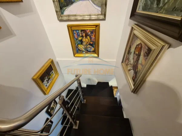 Gjiri Lalezit | Hamallaj, jepet me qera Vile ne plazh 3+1+Aneks+Ballkon Kati 0, 187 m² 1.800 € (Lura 1 Gjiri i Lalzit, Durres)