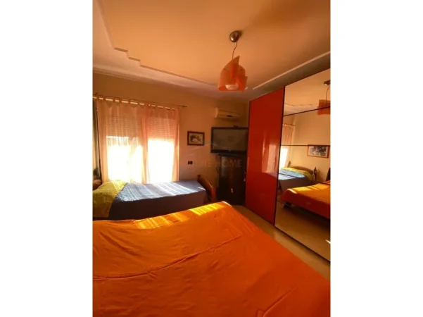Vlore, shitet apartament 2+1+Ballkon Kati 8, 143 m² 220.000 € (Kali Trojes)