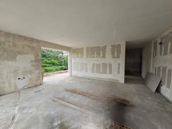 Golem, shitet apartament+verande | Penthouse 2+1+Ballkon Kati 4, 146 m² 157.000 € 
