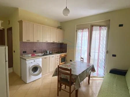 Vlore, shitet apartament 1+1 Kati 2, 61 m² 150.000 € (Lungomare)