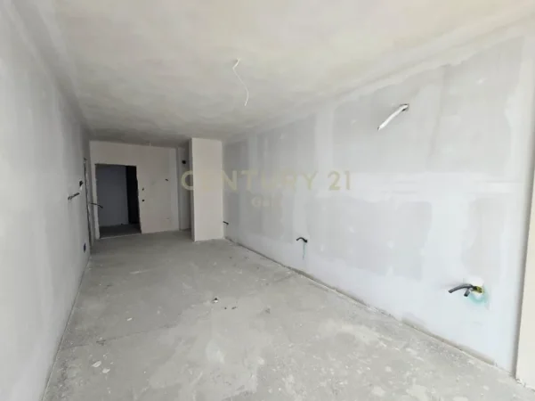 Golem, shitet garsonier 1+1+Ballkon Kati 1, 45 m² 56.000 € 