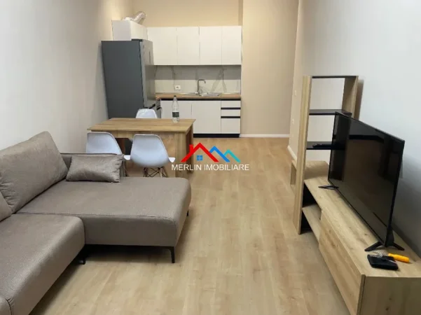 Tirane, jepet me qera apartament 2+1+Ballkon Kati 7, 75 m² 550 € (RRUGA DERVISH LUZHA,5 MAJI)