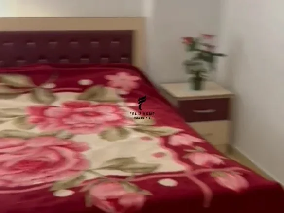 Tirane, jepet me qera apartament 2+1 Kati 2, 120 m² 450 € (FRESKU)