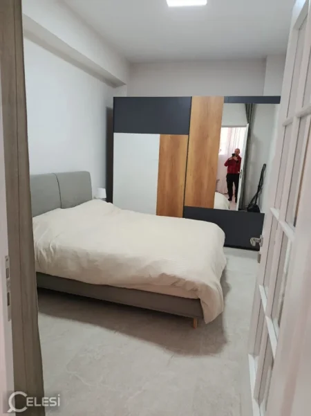Tirane, jepet me qera apartament 1+1+Ballkon Kati 1, 75 m² 600 € (VASIL SHANTO)