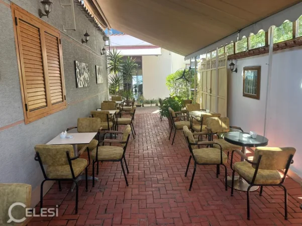 Tirane, jepet me qera lokal Kati 0, 160 m² 1.200 € (DON BOSKO)