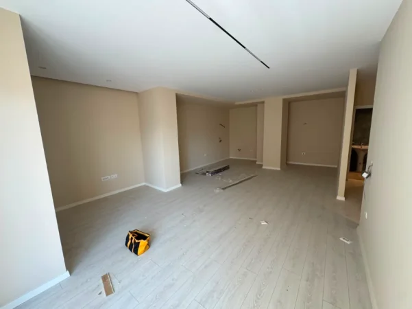 Tirane, shitet apartament 3+1 Kati 7, 125 m² (zogu i zi)