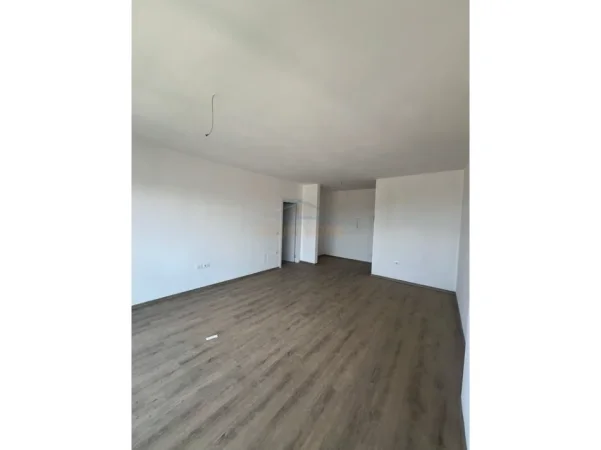 Tirane, shitet apartament 2+1+Aneks+Ballkon Kati 3, 99 m² 185.000 € (Don Bosko)