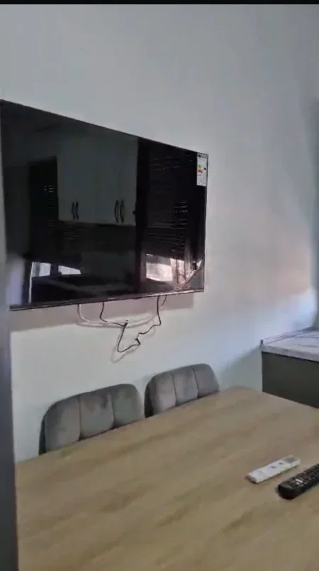 🏡 JEPEN APARTAMENTE 1+1 ME QERA NE SHKOZE  🏡,  400 EURO