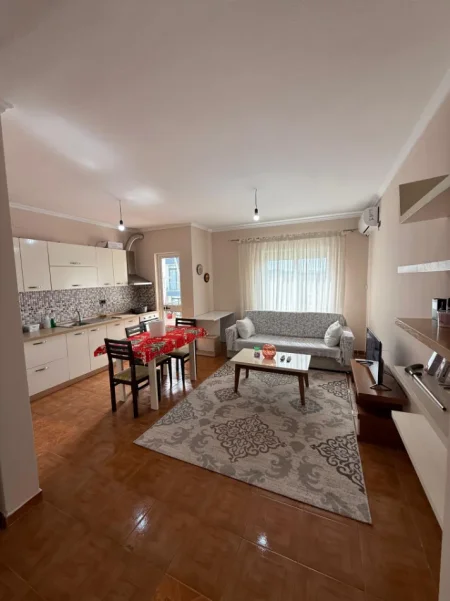 Tirane, jepet me qera apartament 1+1 Kati 5, 60 m² 400 € (Tregu Elektrik)