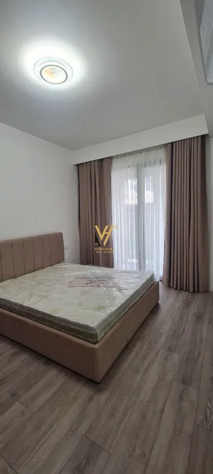 Tirane, jepet me qera apartament 1+1+Ballkon Kati 2, 70 m² 540 € (ASTIR)