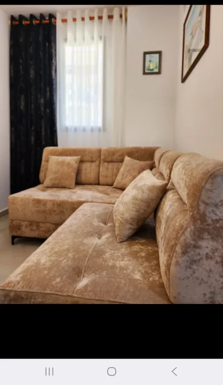 Tirane, jepet me qera apartament 1+1 Kati 4, 45 m² 430 € (Rruga Lluke Kacaj)
