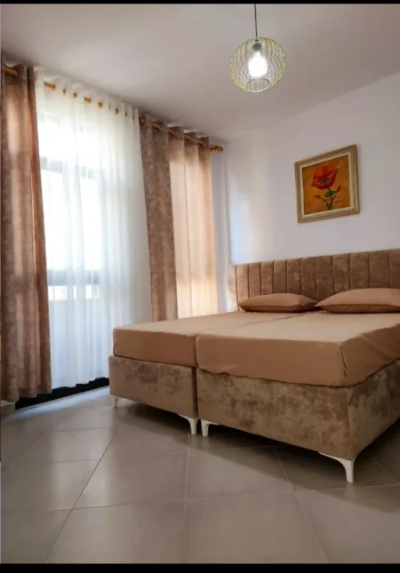 Tirane, jepet me qera apartament 1+1 Kati 4, 45 m² 430 € (Rruga Lluke Kacaj)