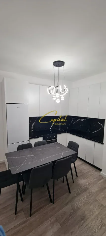 Tirane, jepet me qera apartament 1+1 Kati 2, 70 m² 520 € (REZIDENCA URBAN GATE)
