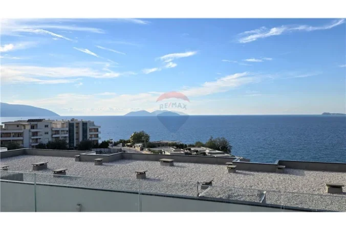 Vlore, shitet apartament 1+1 Kati 3, 76 m² 266.700 € (Rruga Dhimitër Konomi, Vlore)