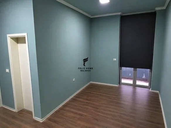 Tirane, jepet me qera zyre Kati 2, 74 m² 550 € (VASIL SHANTO)