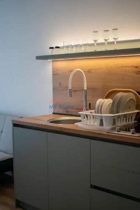 Tirane, shitet garsonier 1+1+Ballkon Kati 4, 75 m² 167.400 € (Bulevardi i Ri)