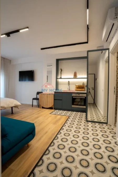 Tirane, shitet garsonier 1+1+Ballkon Kati 4, 75 m² 167.400 € (Bulevardi i Ri)