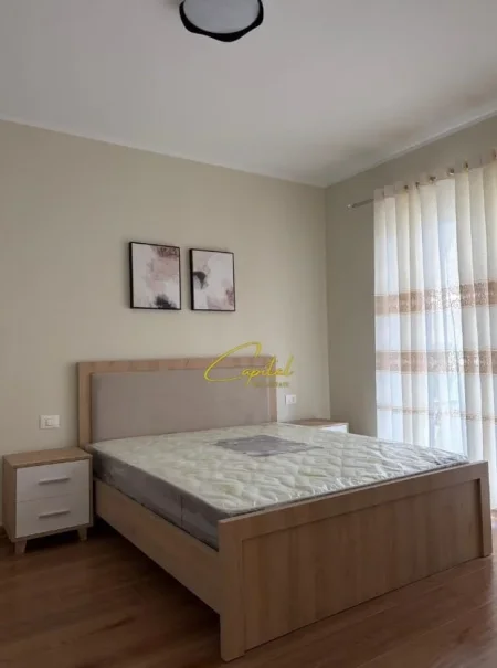 Tirane, jepet me qera apartament 1+1 Kati 6, 75 m² 530 € (KOMPLEKSI AURA)