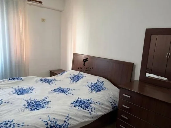 Tirane, jepet me qera apartament 3+1 Kati 2, 120 m² 550 € (JORDAN MISJA)