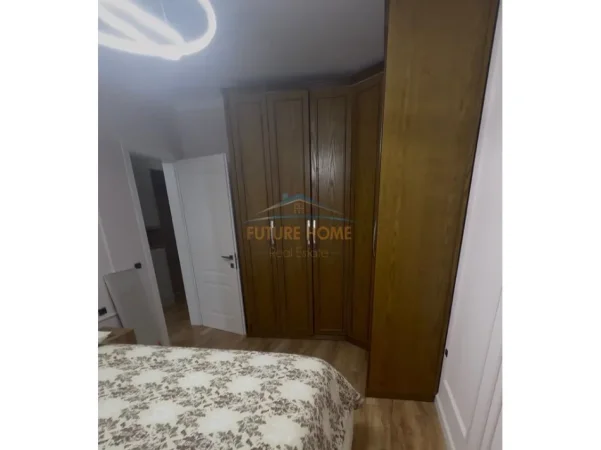 Tirane, shitet apartament 1+1 Kati 4, 74 m² 156.000 € (rruga Besim Alla)