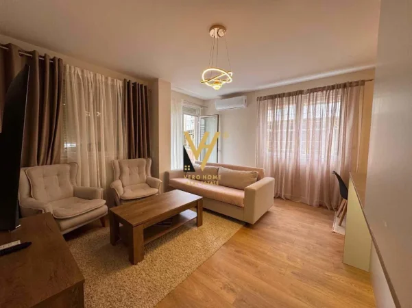 Tirane, shitet apartament 2+1+Ballkon Kati 3, 105 m² 240.000 € (LIQENI I THATE)