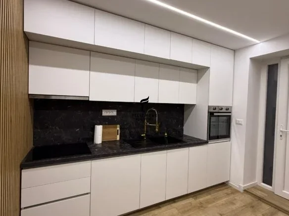 Tirane, jepet me qera garsonier Kati 0, 42 m² 550 € (21 DHJETORI)