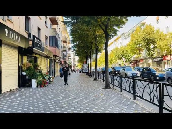 SHITET PARKING TEK RRUGA E DURRESIT, PRANE HOTEL COLOSSEO, ME CMIM 60.000 EURO