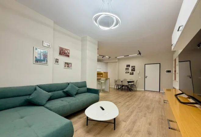 Tirane, jepet me qera apartament 2+1 Kati 3, 117 m² 1.000 € (pazari i ri)