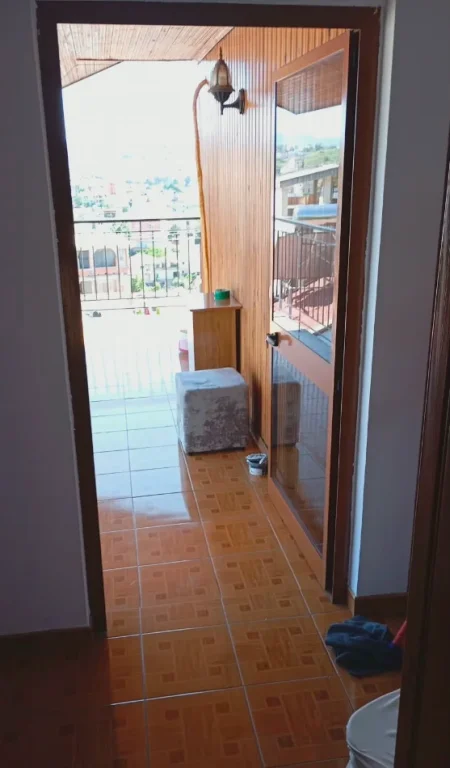 Tirane, jepet me qera apartament 2+1 Kati 4, 100 m² 450 € (Kodra e Priftit)
