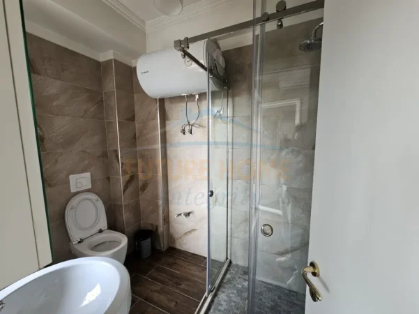 Tirane, jepet me qera apartament 2+1 Kati 4, 107 m² 750 € (RRUGA TAFAJ)