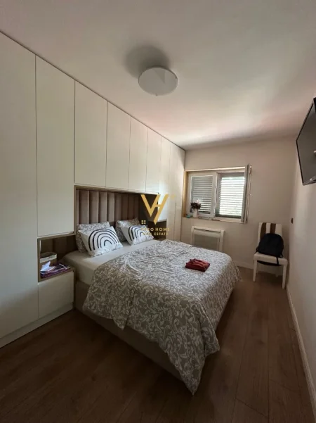 Tirane, shitet apartament 2+1+Ballkon Kati 3, 97 m² 276.000 € (RRUGA E ELBASANIT)