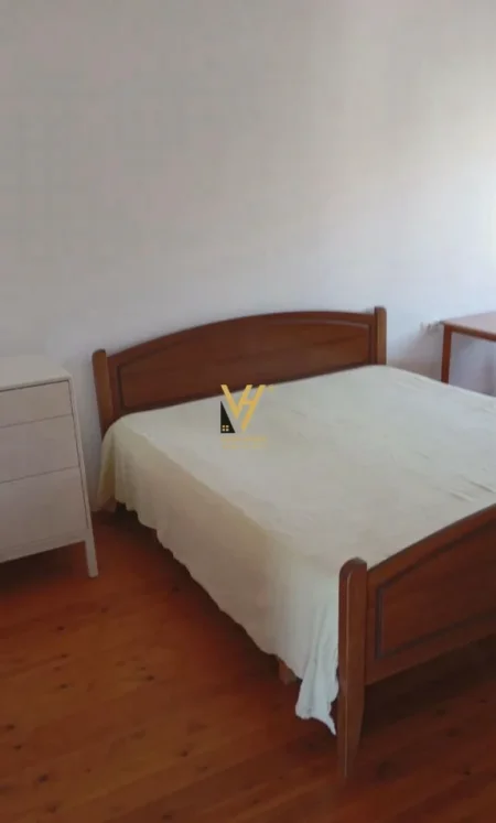 Tirane, jepet me qera apartament 2+1+Ballkon Kati 4, 100 m² 470 € (KODRA E PRIFTIT)