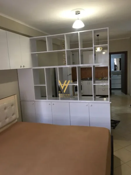 Tirane, jepet me qera garsonier Kati 4, 48 m² 370 € (ASTIR)