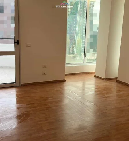 Tirane, jepet me qera zyre Kati 6, 190 m² 2.000 € (Rruga e elbasanit)