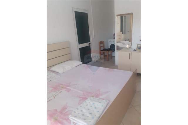 Tirane, jepet me qera apartament 1+1+BLK Kati 2, 25.000 Leke (Yzberisht)