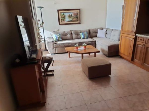 Tirane, jepet me qera apartament 2+1+BLK Kati 6, 97 m² 480 Euro (Bulevardi Zhan D'Ark)