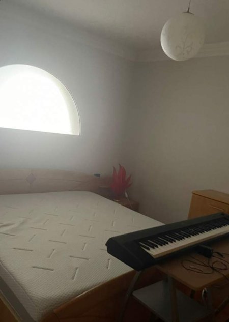 Tirane, jepet me qera apartament 2+1 Kati 2, 85 m² 500 Euro (tefta tashko koco)