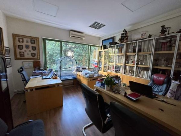 Tirane, jepet me qera zyre Kati 2, 200 m² 4.000 Euro (Ibrahim Rugova)