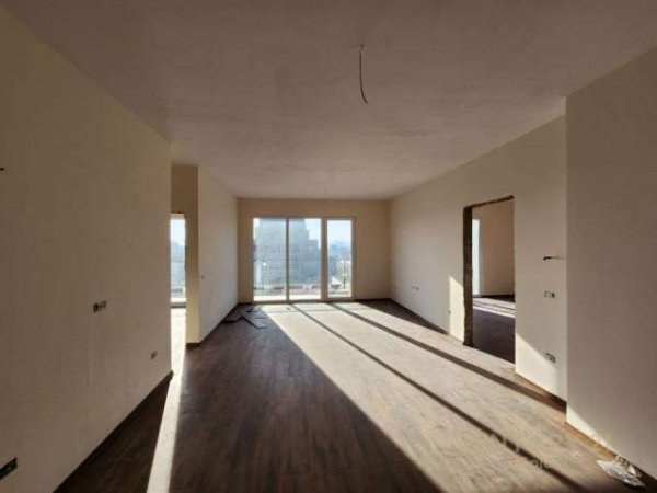 Tirane, shitet Penthouse 2+1+BLK Kati 11, 107 m² 134.000 Euro (rruga e dibres)
