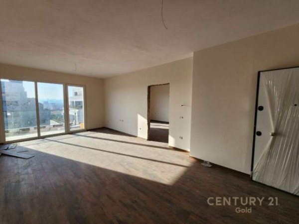 Tirane, shitet Penthouse 2+1+BLK Kati 11, 107 m² 134.000 Euro (rruga e dibres)