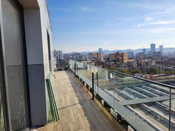 Tirane, shitet Penthouse 2+1+BLK Kati 11, 107 m² 134.000 Euro (rruga e dibres)