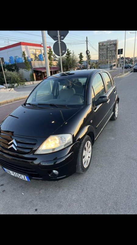 Tirane, shes makine Citroen C3 Viti 2007, 3.300 Euro