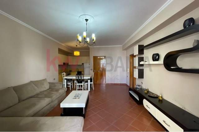 Tirane, shitet apartament 2+1+BLK Kati 4, 100 m² 180.000 Euro (Rruga Medar Shtylla)