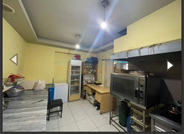 Tirane, jepet me qera lokal Kati 0, 82 m² 1.200 Euro (Pean stadiumit Dinamo)