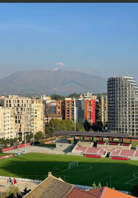 Tirane, jepet me qera apartament 2+1 Kati 3, 85 m² 600 Euro (Pran EHW, komuna e parisit)