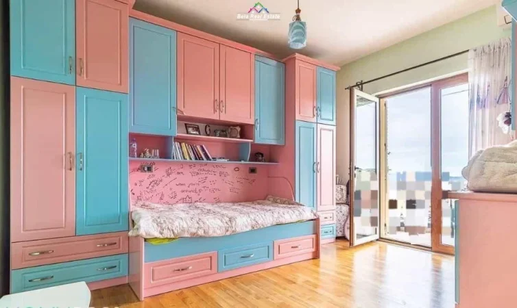 Tirane, jepet me qera Vile 3 Katshe , 440 m² 2.300 € (shkoze)