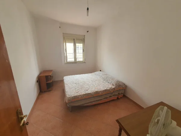 Durres, shitet apartament 2+1+Ballkon Kati 5, 92 m² 125.000 € (rruga pavarsia)