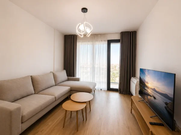 Tirane, jepet me qera apartament 1+1+Ballkon Kati 6, 60 m², 47,000 Lekë (Akses Tirana)