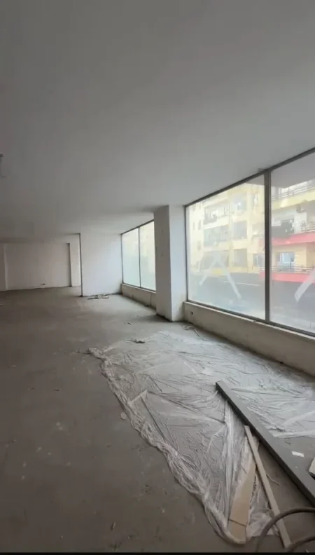 Tirane, shitet ambjent biznesi Kati 1, 570 m² 684.000 € 